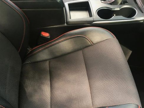 Used 2017 Toyota Camry SE w/ Moonroof Package image 14