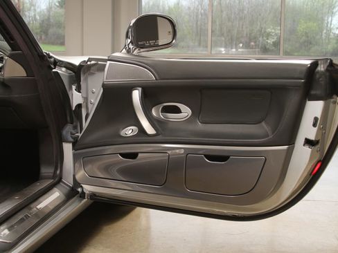 Used 2002 BMW Z8 image 43