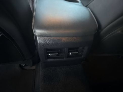 Used 2015 Lexus IS 350 w/ F-Sport Package RWD image 23