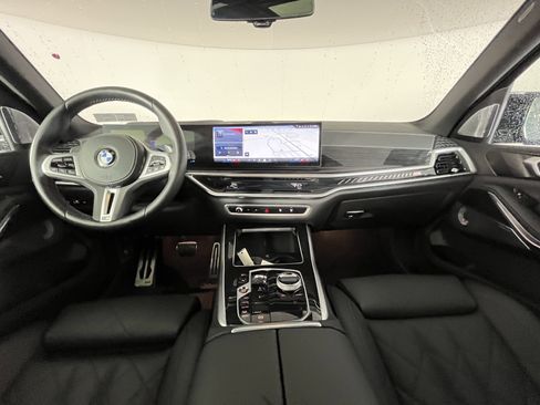 Certified 2025 BMW X5 M60i w/ Executive Package image 16