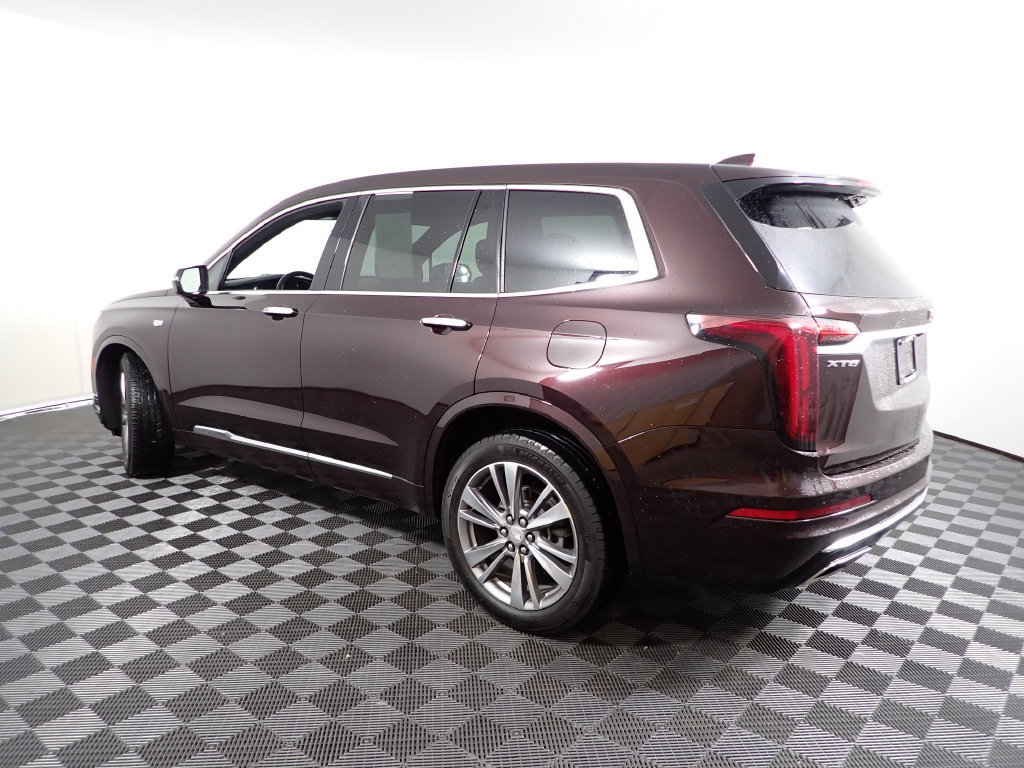 Used 2020 Cadillac XT6 Premium Luxury FWD image 12