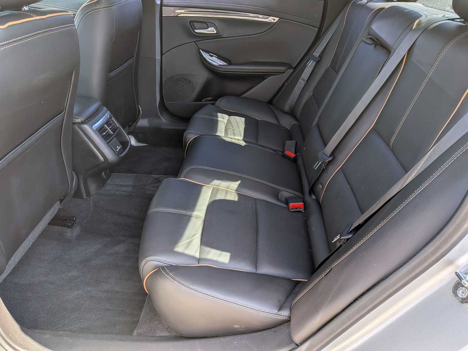 Used 2016 Chevrolet Impala LTZ w/ Enhanced Convenience Package FWD image 24