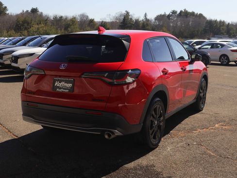 Used 2026 Honda HR-V Sport image 5