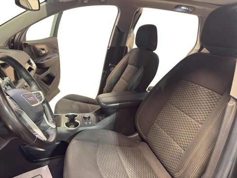 Used 2018 GMC Terrain SLE w/ Driver Convenience Package image 14