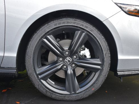 New 2025 Honda Accord Sport image 10