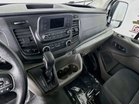 Used 2025 Ford Transit 250 Low Roof w/ Exterior Upgrade Package RWD image 24