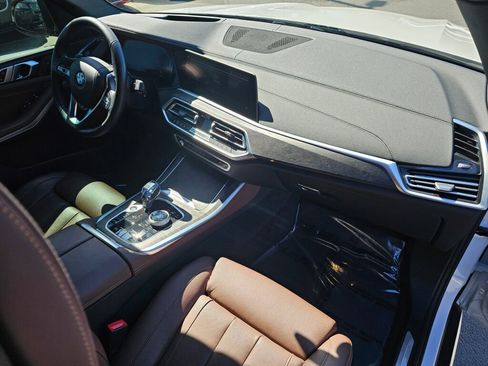 Used 2022 BMW X5 xDrive40i image 11