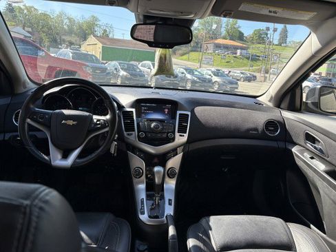 Used 2014 Chevrolet Cruze LT w/ RS Package FWD image 10