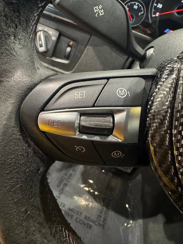 Used 2018 BMW M3 RWD image 18