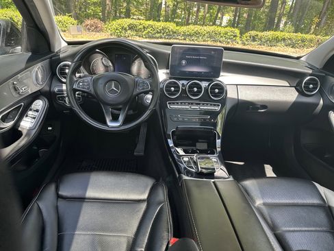 Used 2015 Mercedes-Benz C 300 4MATIC Sedan image 23