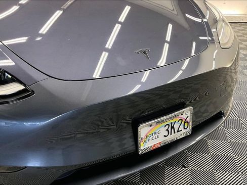 Used 2023 Tesla Model Y Long Range AWD/4WD image 29