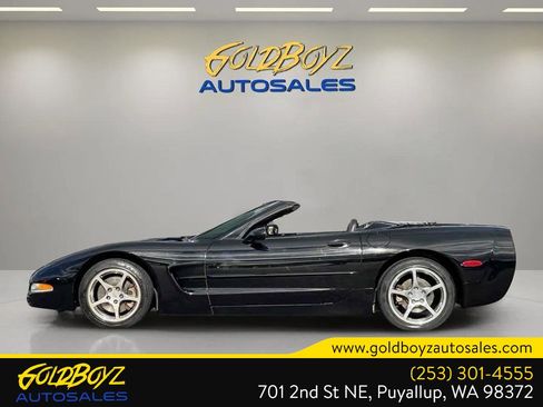 Used 2001 Chevrolet Corvette Convertible w/ Preferred Equipment Group2 image 9