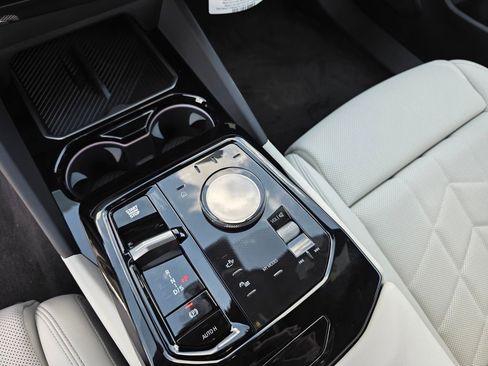 New 2027 BMW 530i RWD image 15
