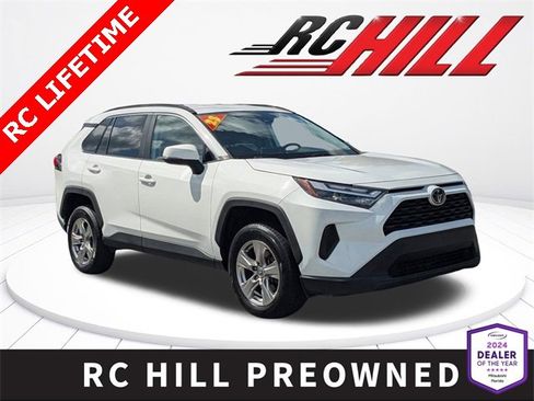 Used 2023 Toyota RAV4 XLE image 1
