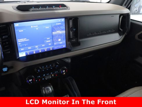 Used 2021 Ford Bronco Wildtrak image 16