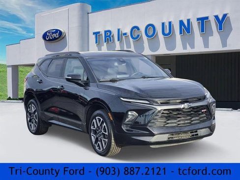 Used 2023 Chevrolet Blazer RS w/ Enhanced Convenience Package FWD image 1