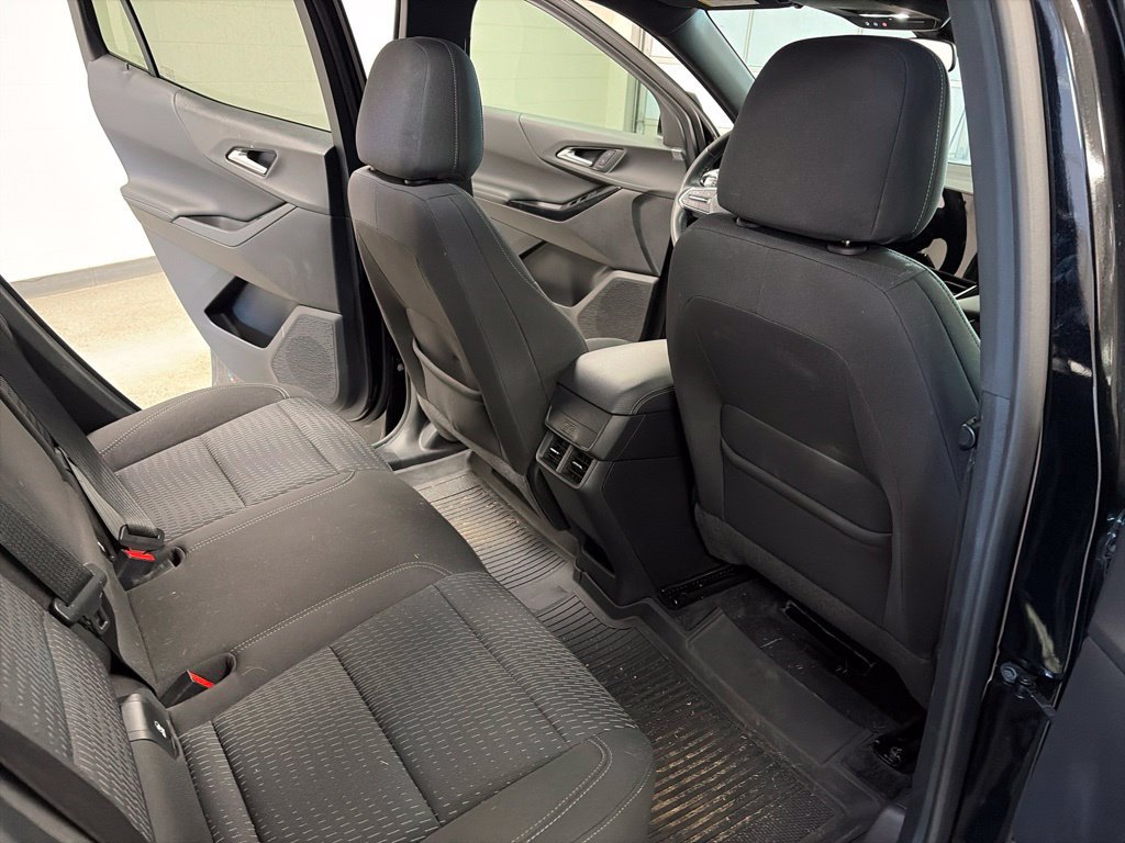 Used 2025 Chevrolet Equinox LT FWD image 6