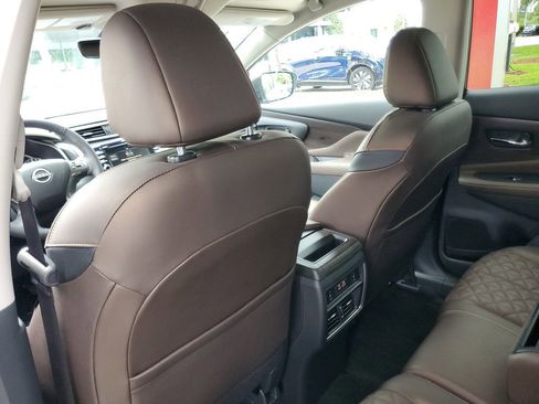 Used 2024 Nissan Murano Platinum w/ Cargo Package FWD image 12