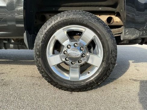 Used 2016 Chevrolet Silverado 2500 High Country w/ Duramax Plus Package image 17