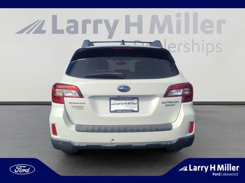 Used 2017 Subaru Outback 2.5i Limited image 4