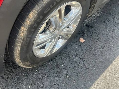Used 2020 GMC Terrain SLE FWD image 23
