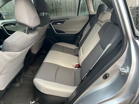 Certified 2024 Toyota RAV4 XLE w/ Convenience Package image 13