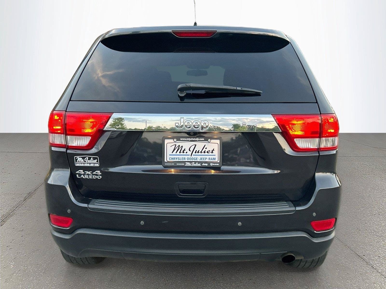Used 2013 Jeep Grand Cherokee Laredo AWD/4WD image 5