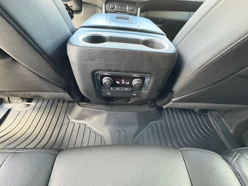 Used 2023 Chevrolet Tahoe LT AWD/4WD image 28
