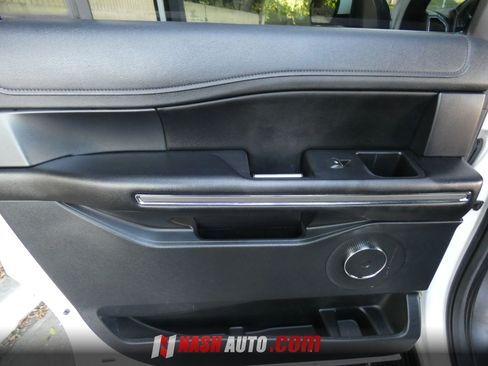 Used 2020 Ford Expedition Max XLT w/ Equipment Group 202A RWD image 54