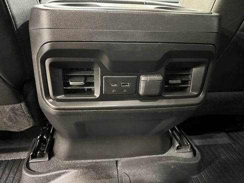 Used 2022 Chevrolet Silverado 1500 LT Trail Boss w/ LT Trail Boss Premium Package image 22