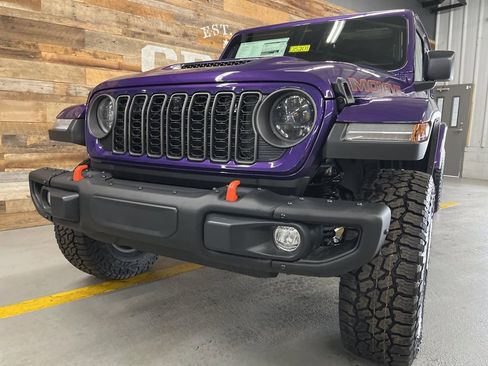 New 2026 Jeep Gladiator Mojave AWD/4WD image 16