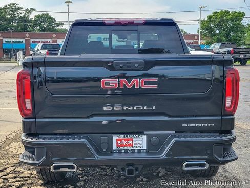New 2026 GMC Sierra 1500 Denali w/ Denali Reserve Package image 5