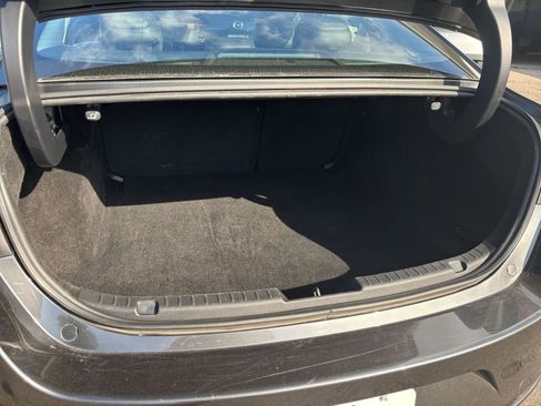 Used 2025 MAZDA MAZDA3 s image 33