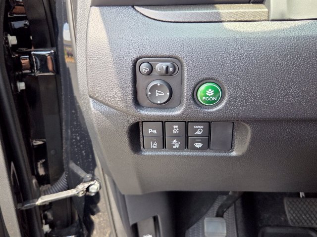 Used 2025 Honda Ridgeline TrailSport image 36