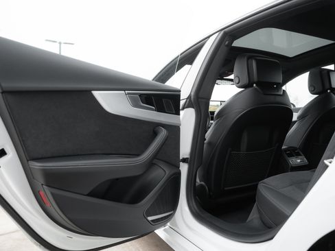 Used 2023 Audi A5 2.0T Premium Plus w/ Premium Plus image 31