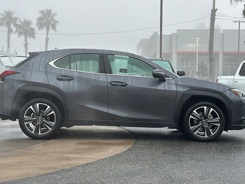 Certified 2024 Lexus UX 250h 250h Base image 3