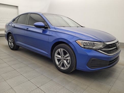 Used 2023 Volkswagen Jetta SE FWD image 11