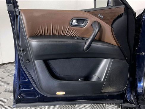 Used 2019 Nissan Armada Platinum w/ Captain's Chairs Package image 25