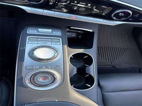 Used 2024 Genesis GV70 2.5T w/ Select Package image 23