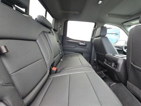 Used 2025 Chevrolet Silverado 1500 LT Trail Boss w/ Convenience Package II image 15