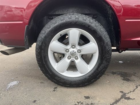 Used 2022 RAM 1500 Classic SLT w/ Electronics Group image 32