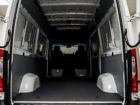 Used 2020 Mercedes-Benz Sprinter 144 Cargo image 13