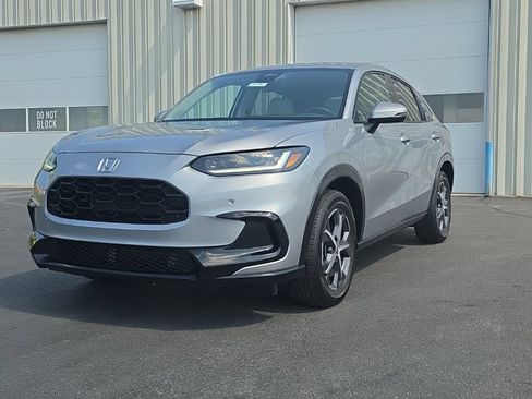 Used 2024 Honda HR-V EX-L image 3