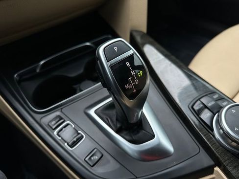 Used 2017 BMW 330i Sedan image 28