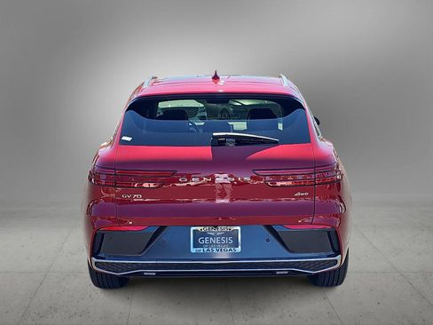 Certified 2026 Genesis GV70 2.5T Advanced AWD/4WD image 7