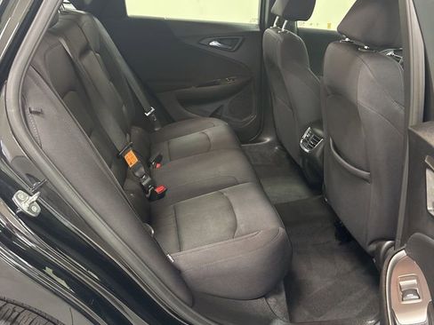 Used 2024 Chevrolet Malibu LT FWD image 28