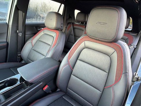 New 2027 Chevrolet Equinox RS w/ Safety and Technology Package FWD image 18