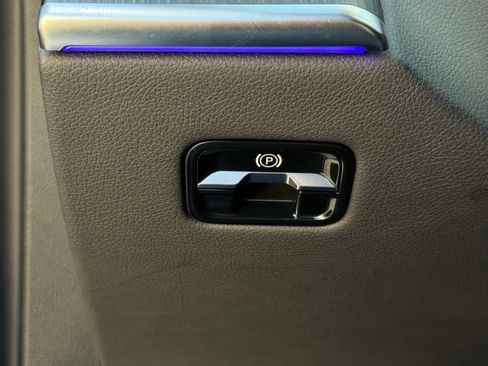 Used 2023 Mercedes-Benz S 500 4MATIC w/ AMG Line image 20