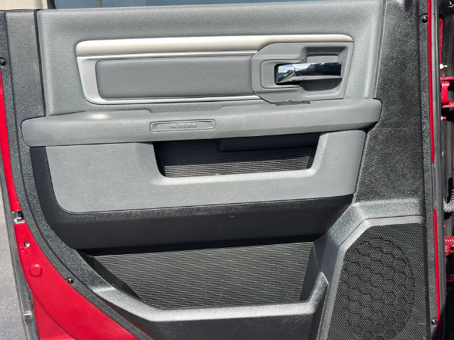 Used 2014 RAM 1500 Outdoorsman AWD/4WD image 33