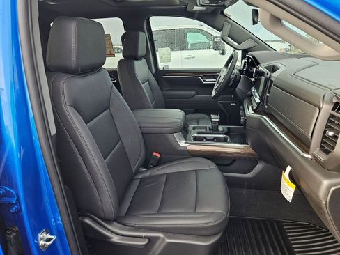 Certified 2025 Chevrolet Silverado 1500 RST w/ Convenience Package II image 38